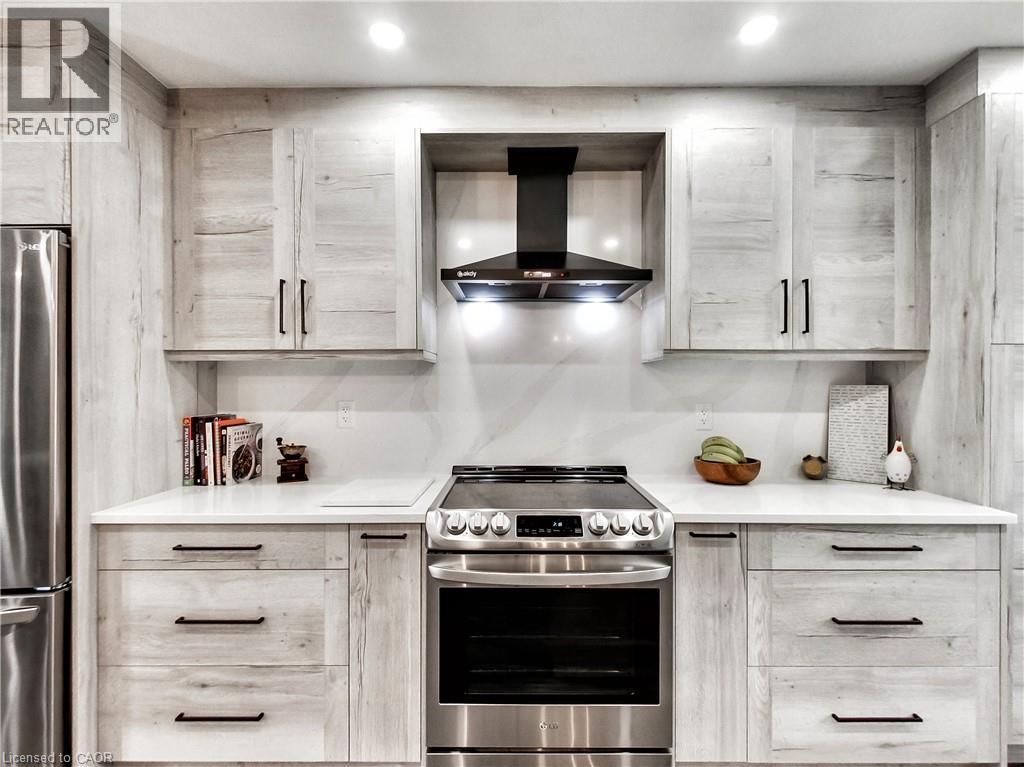 22 Hedgelawn Drive, Grimsby, Ontario  L3M 5G9 - Photo 9 - 40752631