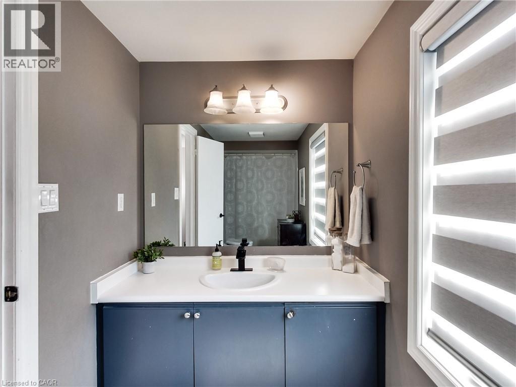 22 Hedgelawn Drive, Grimsby, Ontario  L3M 5G9 - Photo 16 - 40752631