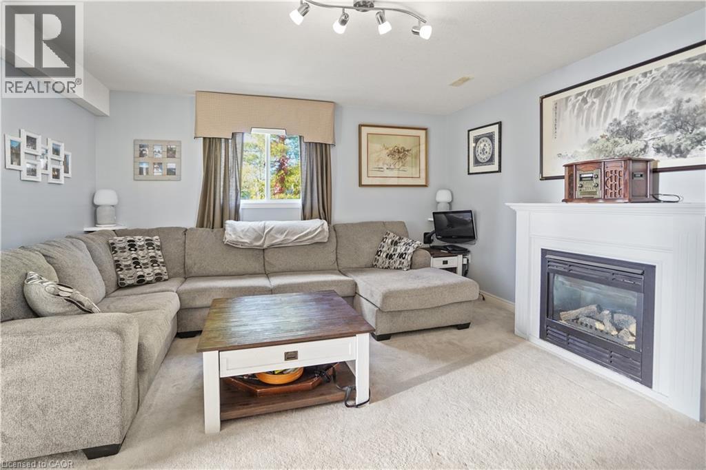 291 Schneller Drive, Baden, Ontario  N3A 2K8 - Photo 3 - 40780147