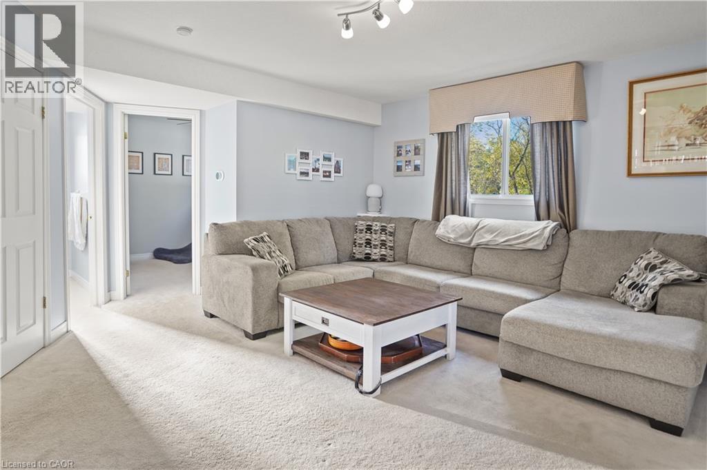 291 Schneller Drive, Baden, Ontario  N3A 2K8 - Photo 4 - 40780147