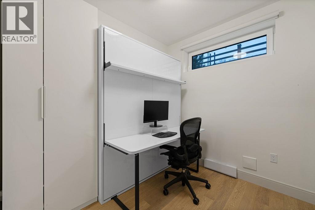 27 632 E 3rd Street, North Vancouver, British Columbia V7L 1G7 - Photo 32 - R3068575