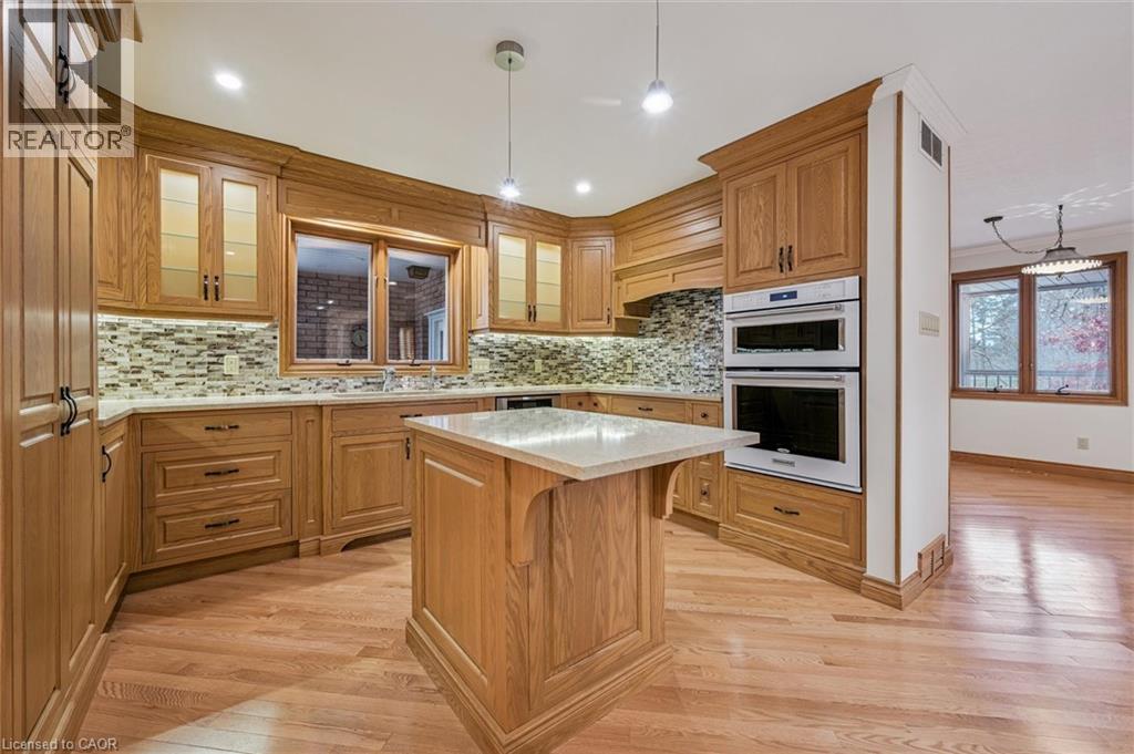 35 Charing Cross, Waterloo, Ontario  N2J 4G8 - Photo 6 - 40788787