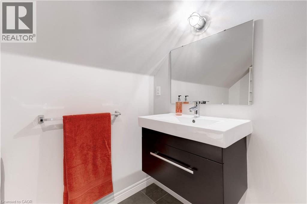 97 Knyvet Avenue, Hamilton, Ontario  L9A 3J6 - Photo 18 - 40789500