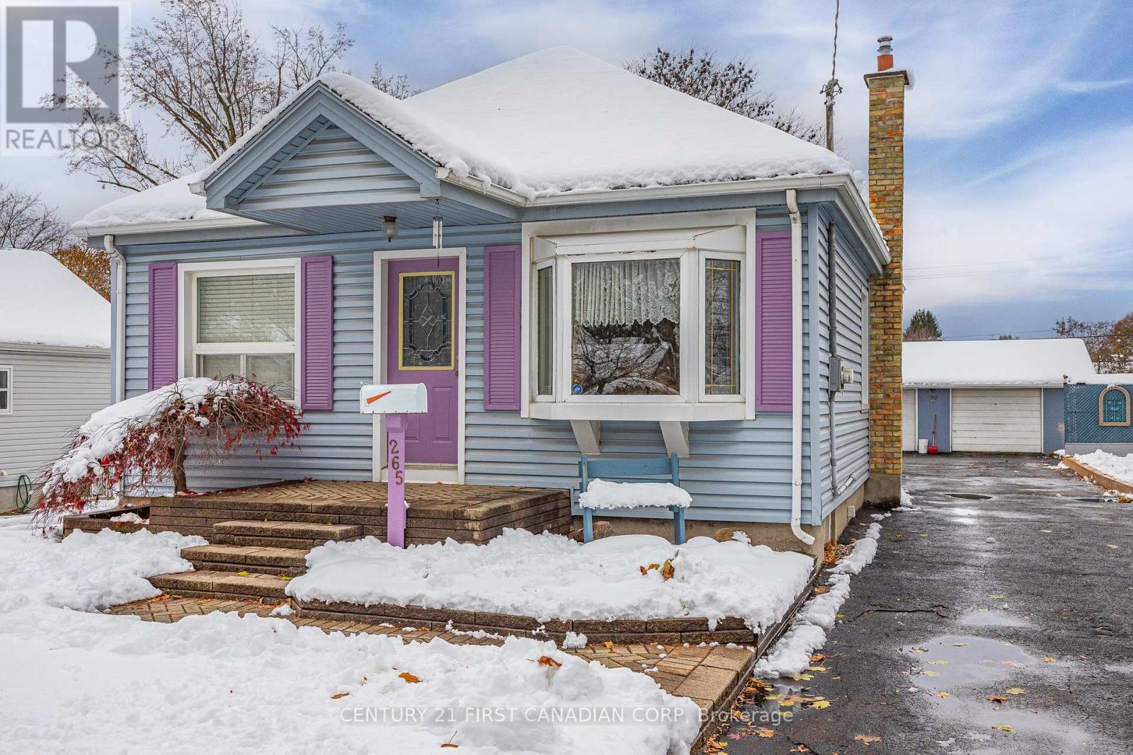 265 Short Avenue, London East, Ontario  N5W 1W3 - Photo 1 - X12562182