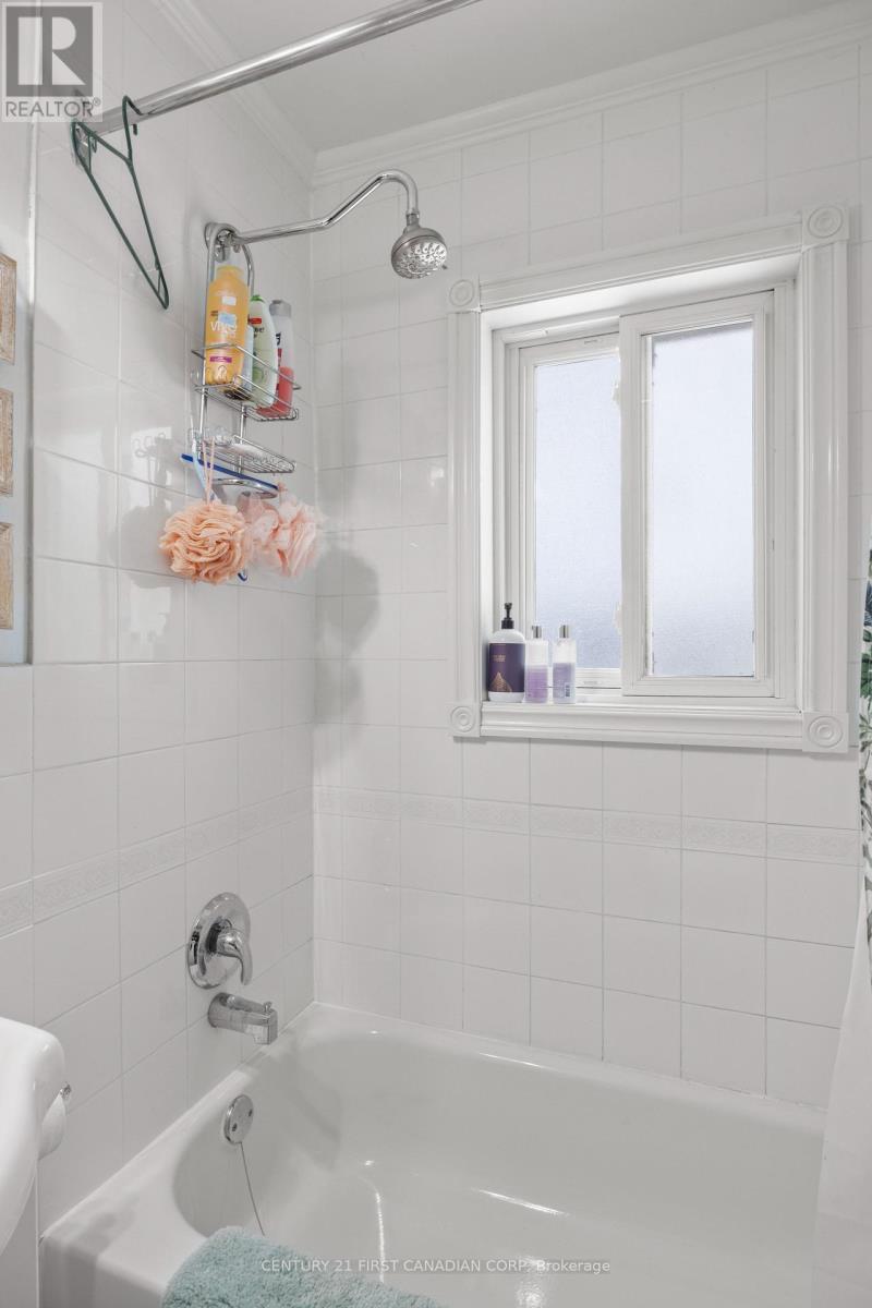 265 Short Avenue, London East, Ontario  N5W 1W3 - Photo 22 - X12562182