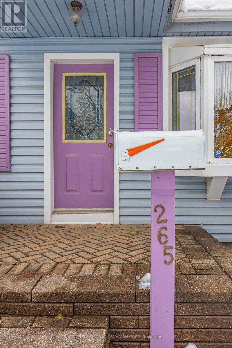 265 Short Avenue, London East, Ontario  N5W 1W3 - Photo 3 - X12562182