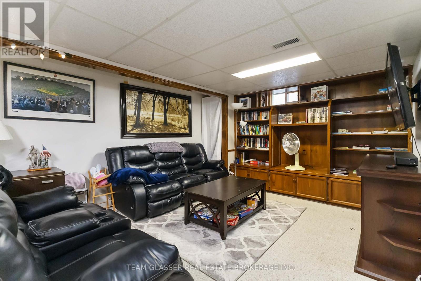 210 Chalet Crescent, London South, Ontario  N6K 3C6 - Photo 25 - X12562316