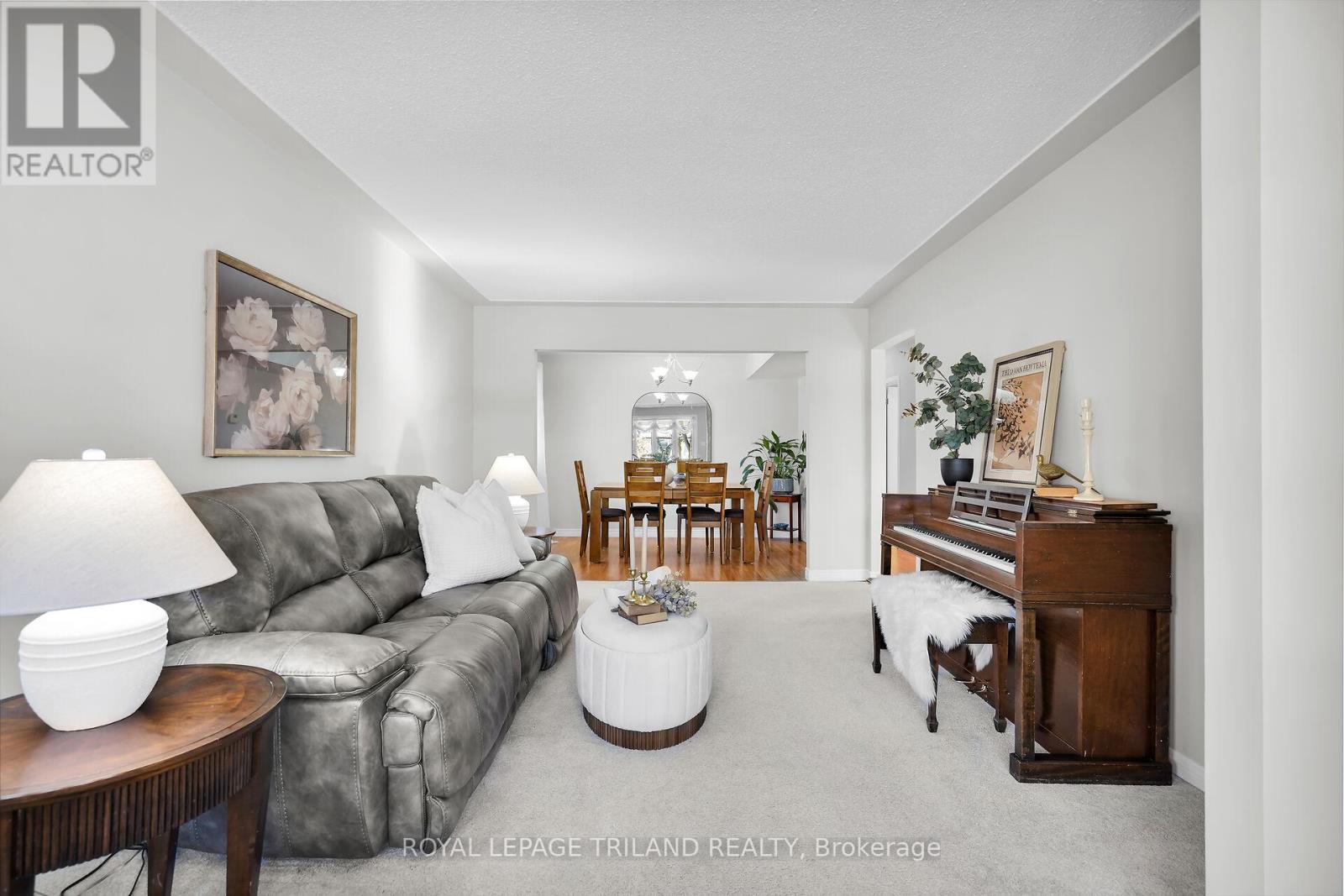 544 Griffith Street, London South, Ontario  N6K 2S6 - Photo 4 - X12562318