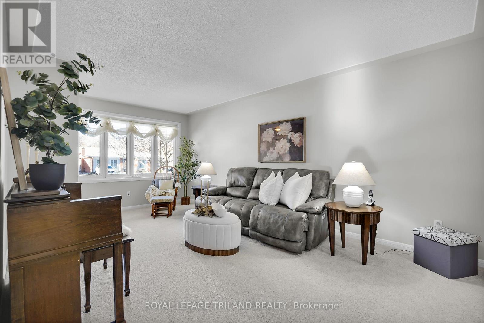 544 Griffith Street, London South, Ontario  N6K 2S6 - Photo 6 - X12562318