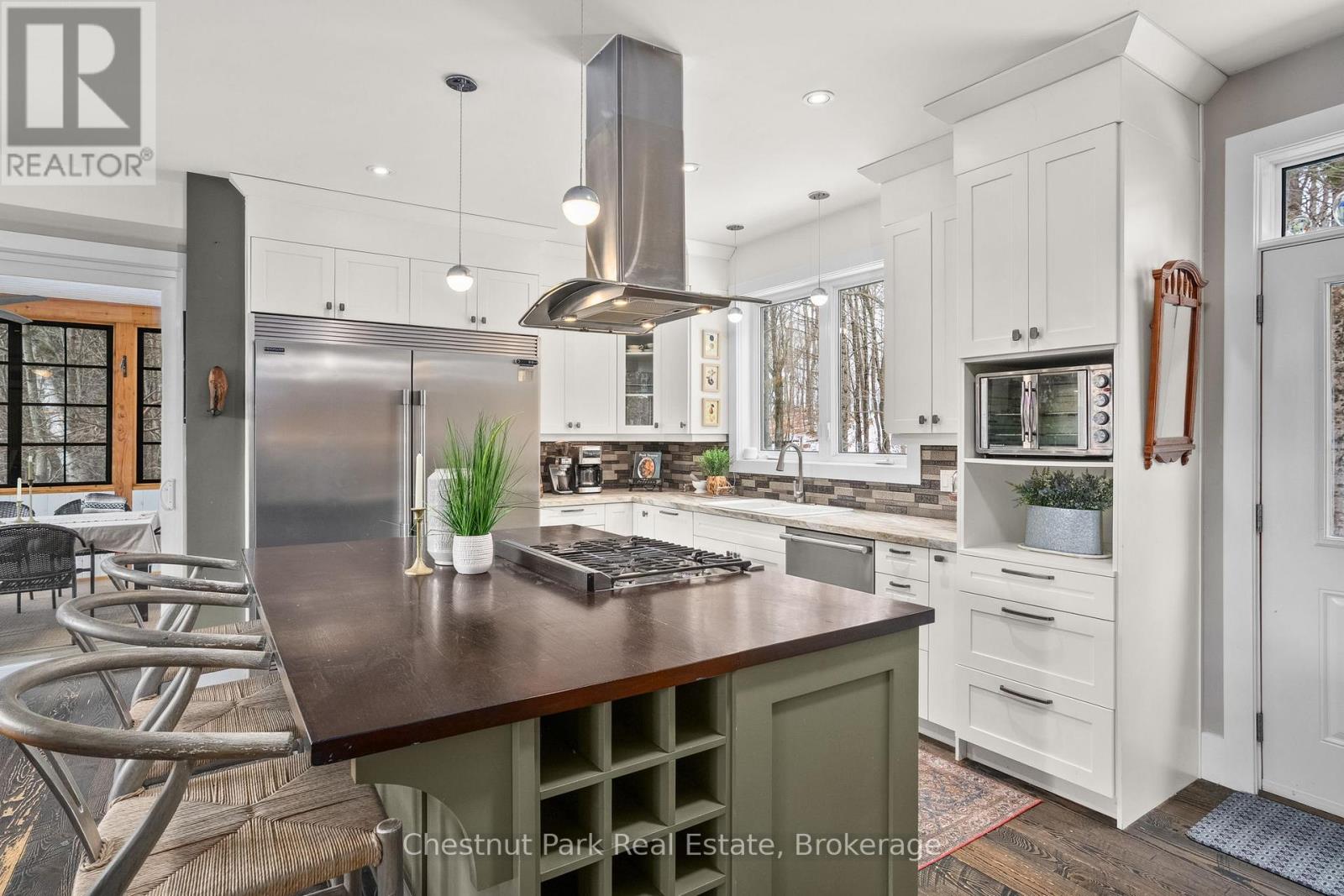 1555 Etwell Road, Huntsville, Ontario  P1H 2J2 - Photo 14 - X12562148