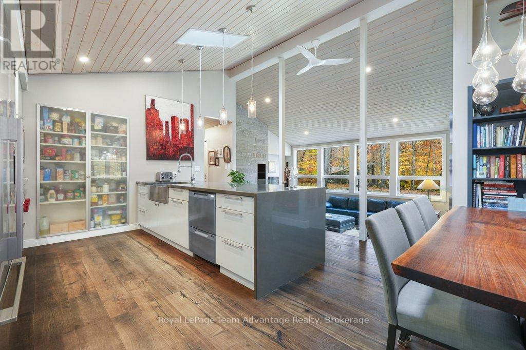 34 Beechwood Lane, Seguin, Ontario  P2A 0B2 - Photo 21 - X12513158