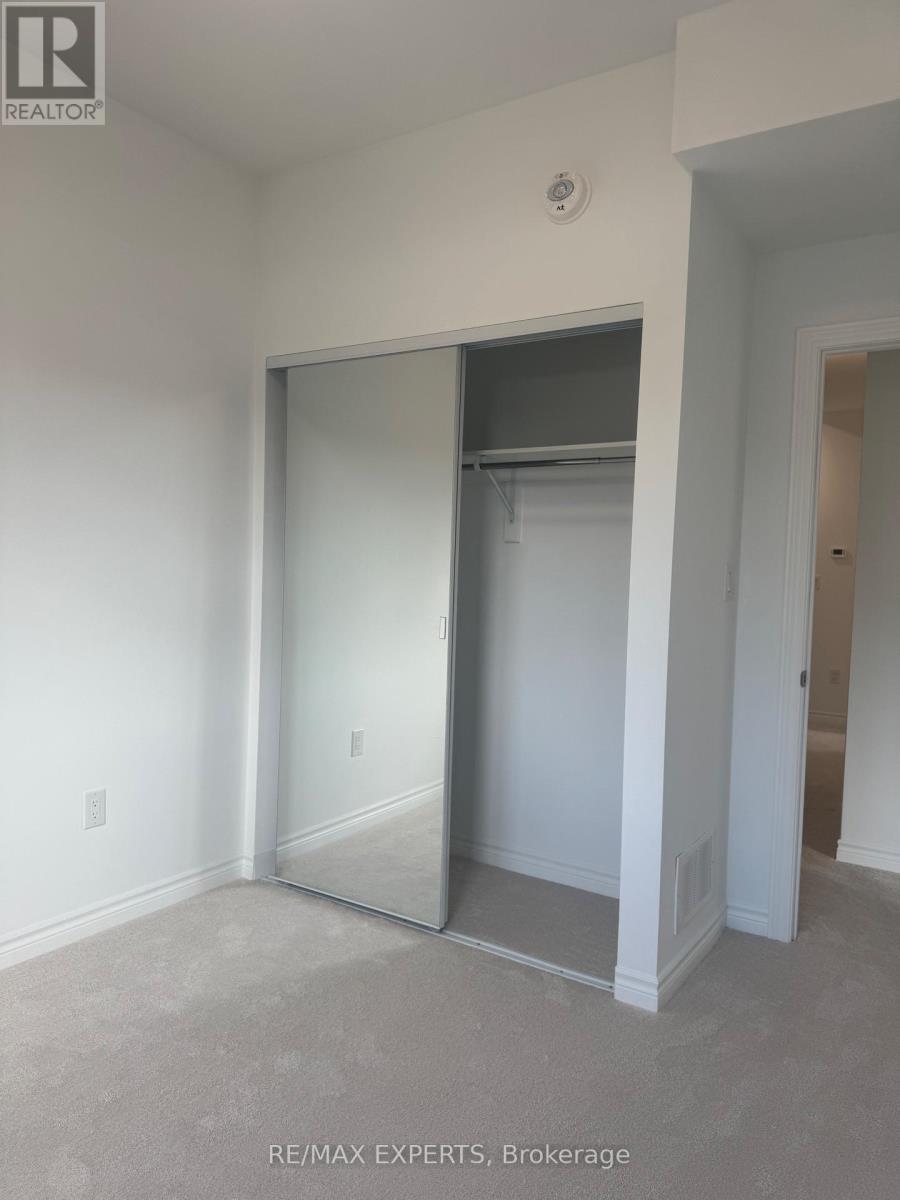 13 - 2 Slessor Boulevard, Grimsby, Ontario  L3M 3T2 - Photo 16 - X12562146