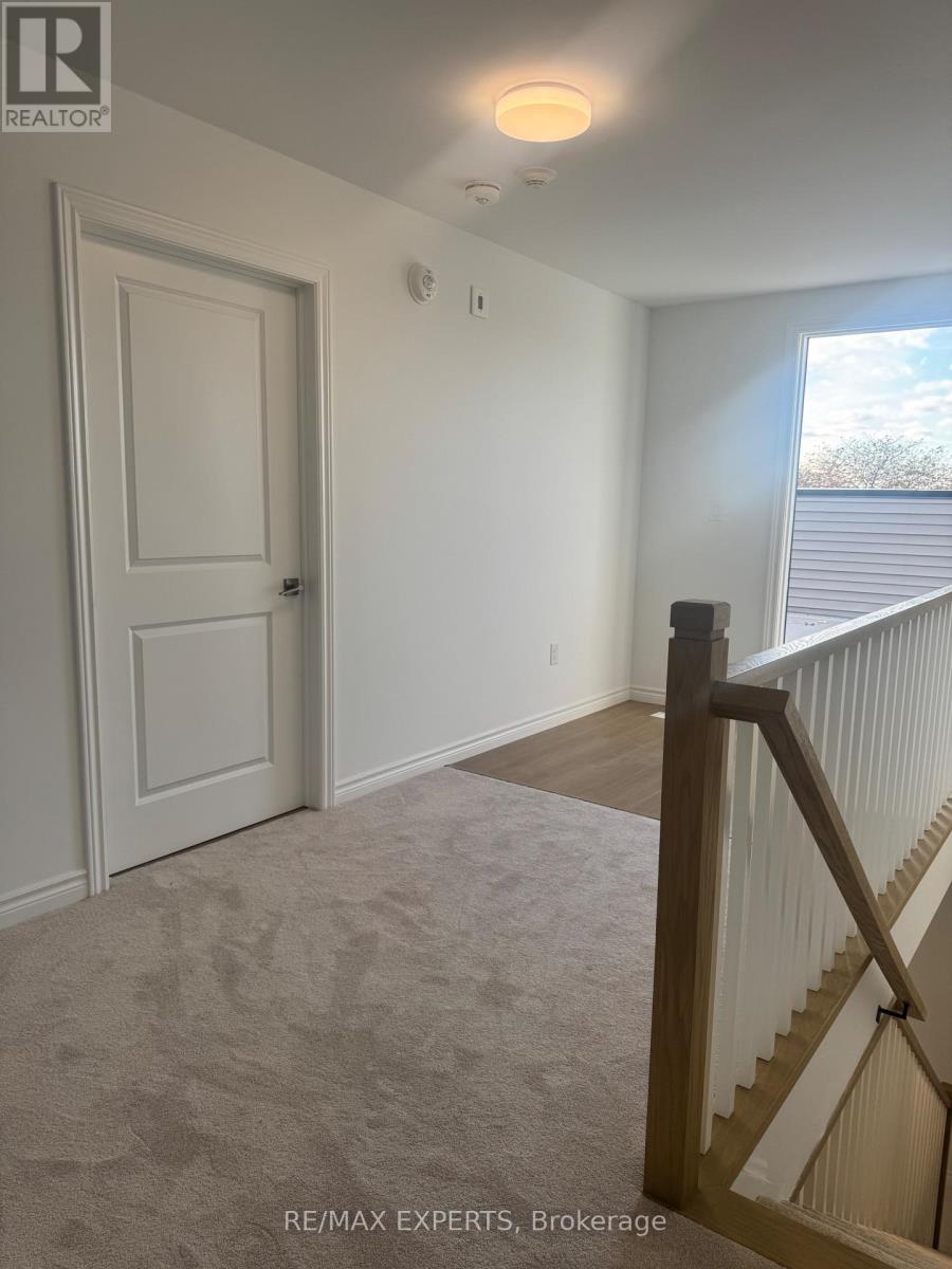 13 - 2 Slessor Boulevard, Grimsby, Ontario  L3M 3T2 - Photo 22 - X12562146