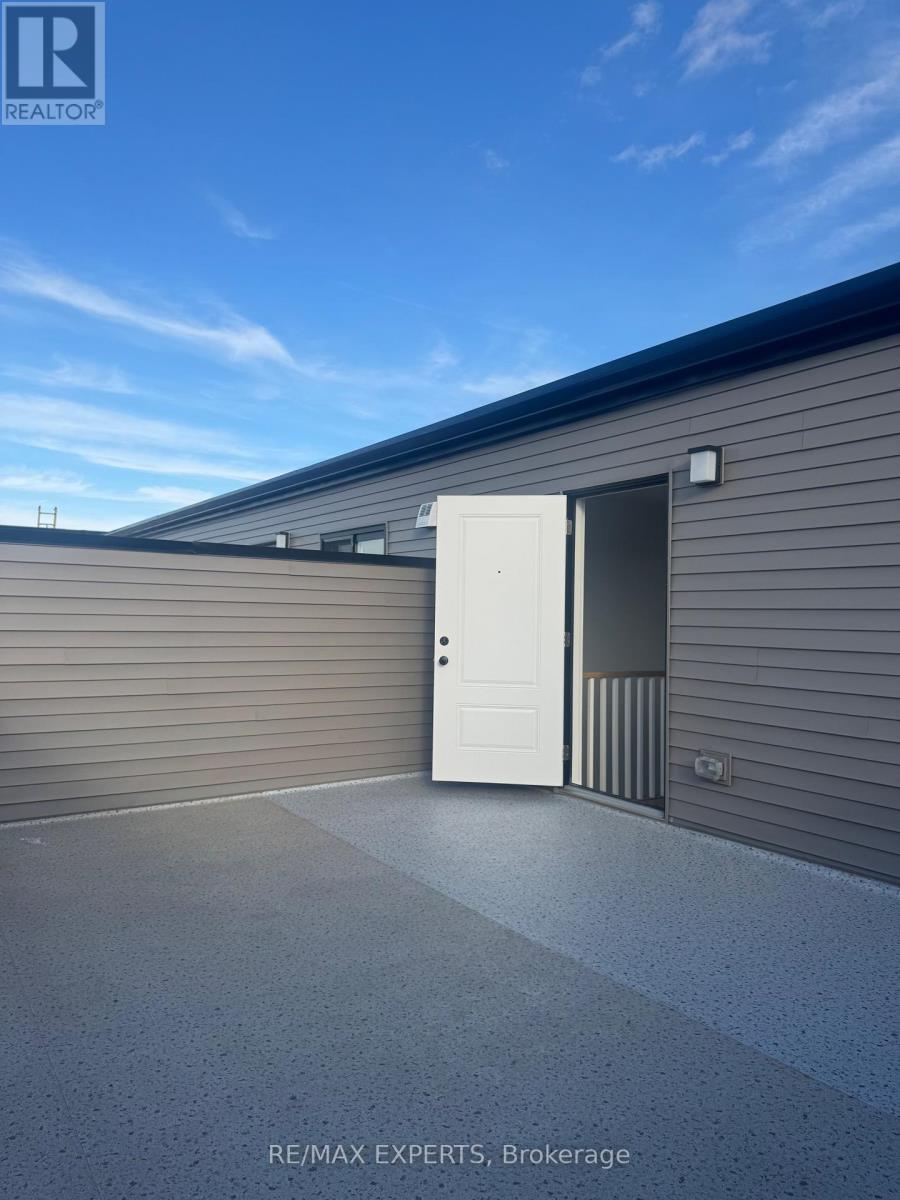 13 - 2 Slessor Boulevard, Grimsby, Ontario  L3M 3T2 - Photo 24 - X12562146