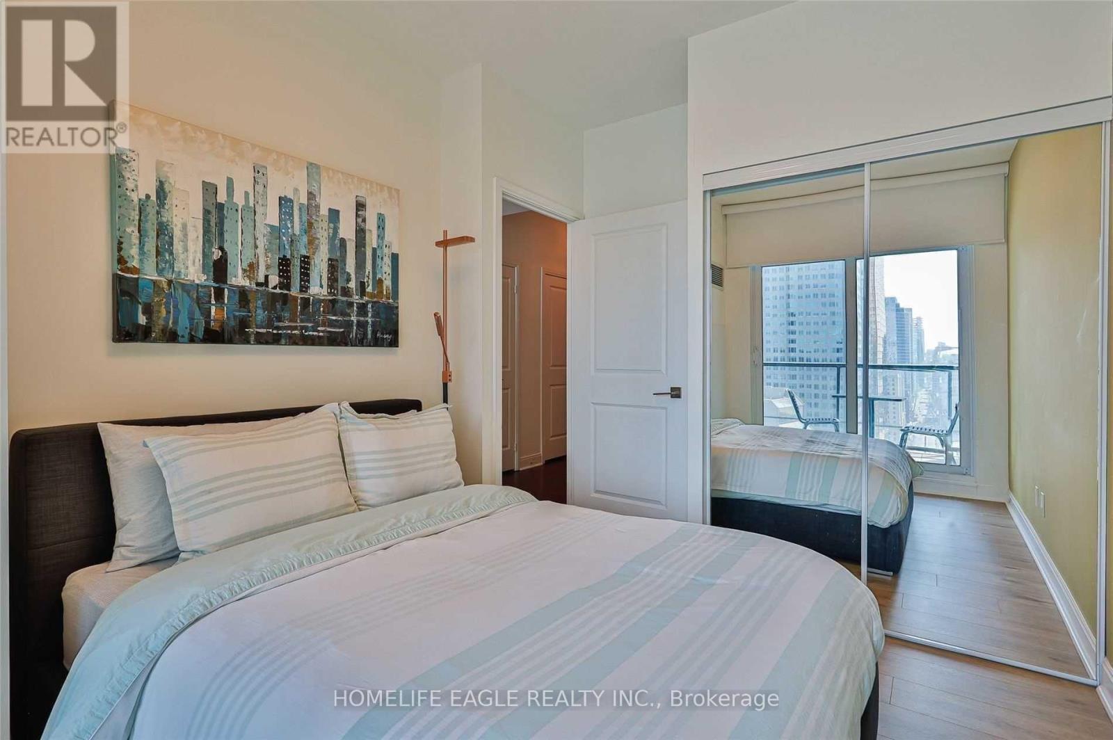 2407 - 1 Scott Street, Toronto, Ontario  M5E 1A1 - Photo 21 - C12510860