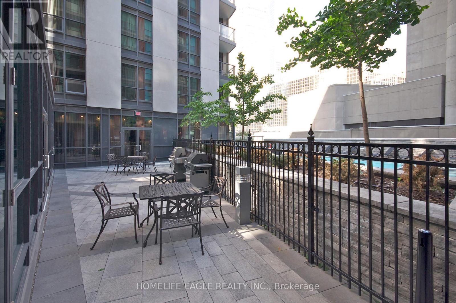 2407 - 1 Scott Street, Toronto, Ontario  M5E 1A1 - Photo 45 - C12510860