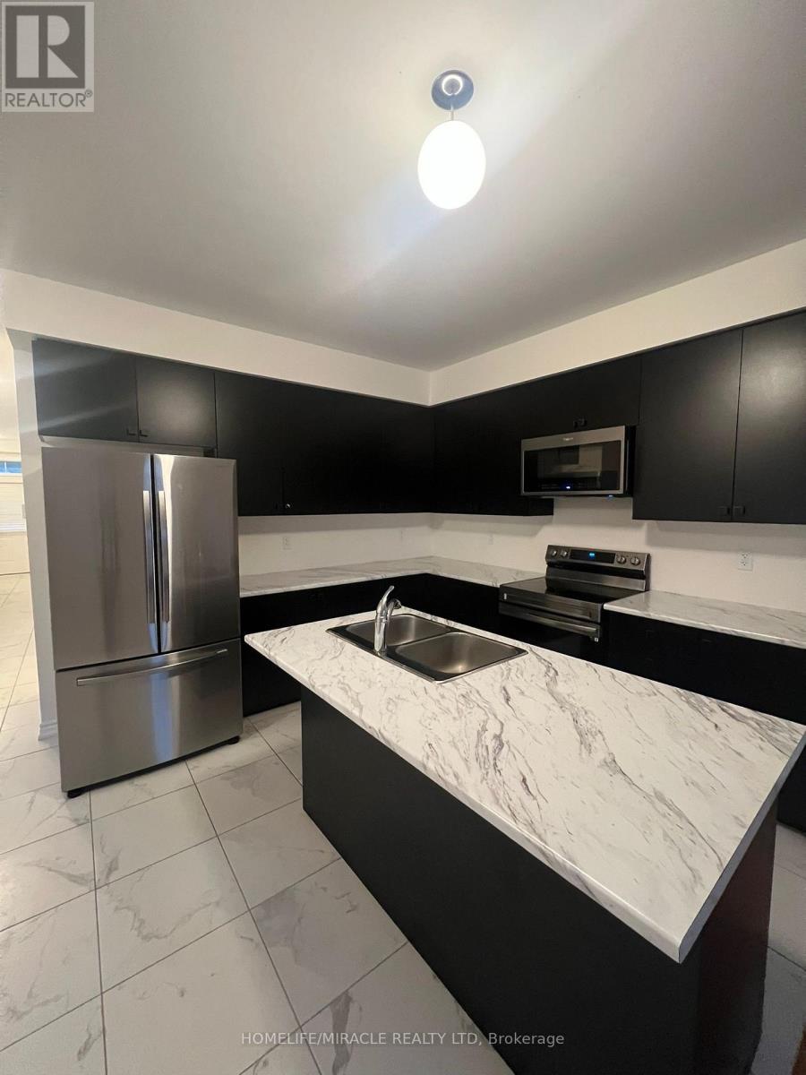 35 TAMWORTH TERRACE, Barrie, Ontario