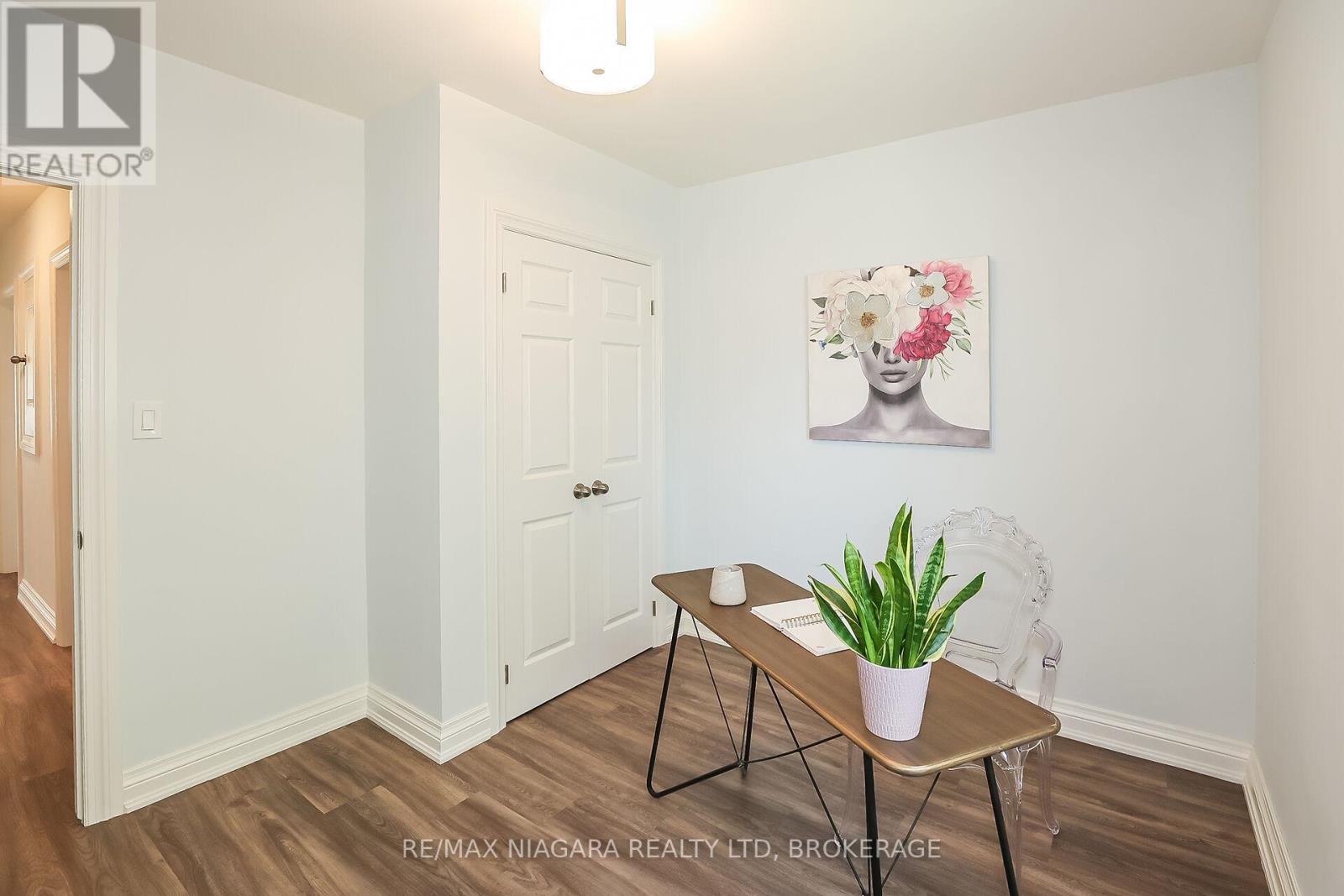 261 Vine Street, St. Catharines, Ontario  L2M 4T2 - Photo 21 - X12562218