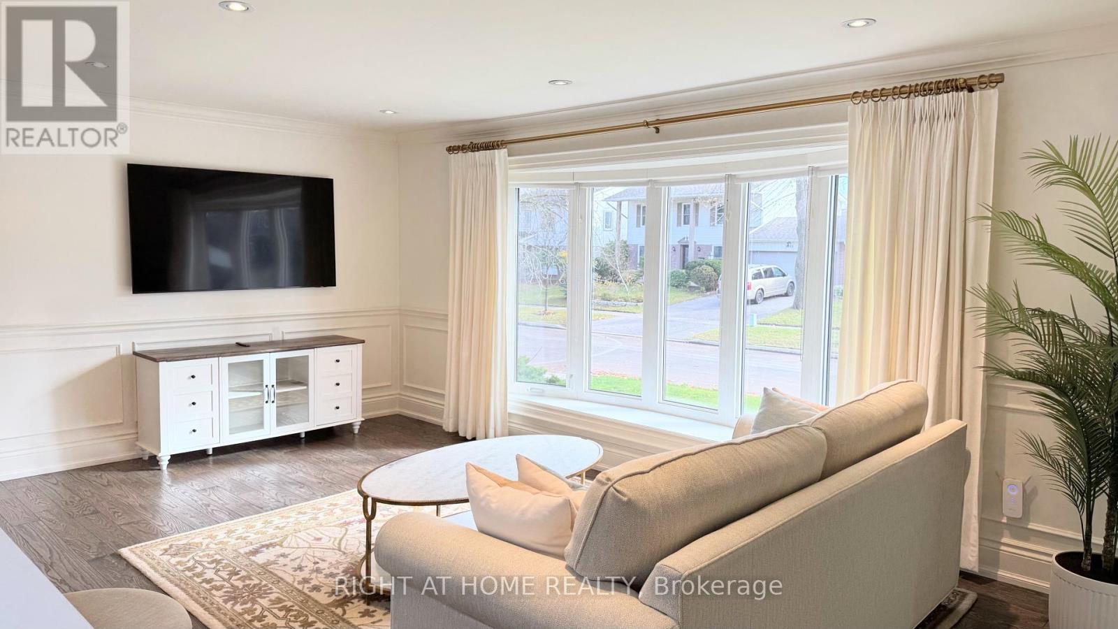 2359 Canso Road, Oakville, Ontario L6J 5P2 - Photo 25 - W12556132