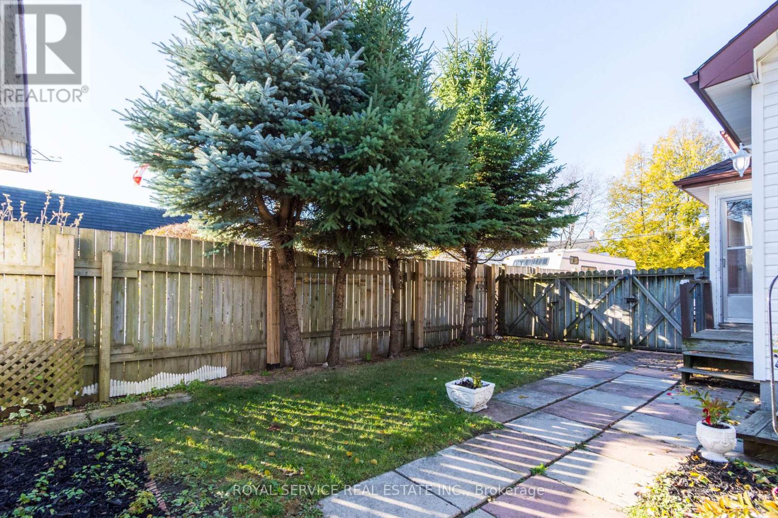 370 Division Street S, Cobourg, Ontario  K9A 3R6 - Photo 32 - X12559742