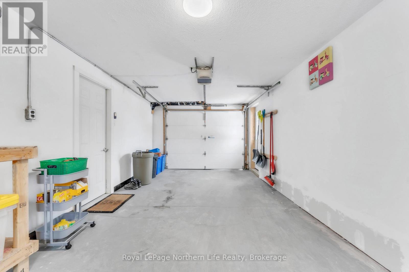 310 Surrey Drive, North Bay, Ontario  P1C 1E3 - Photo 30 - X12562208