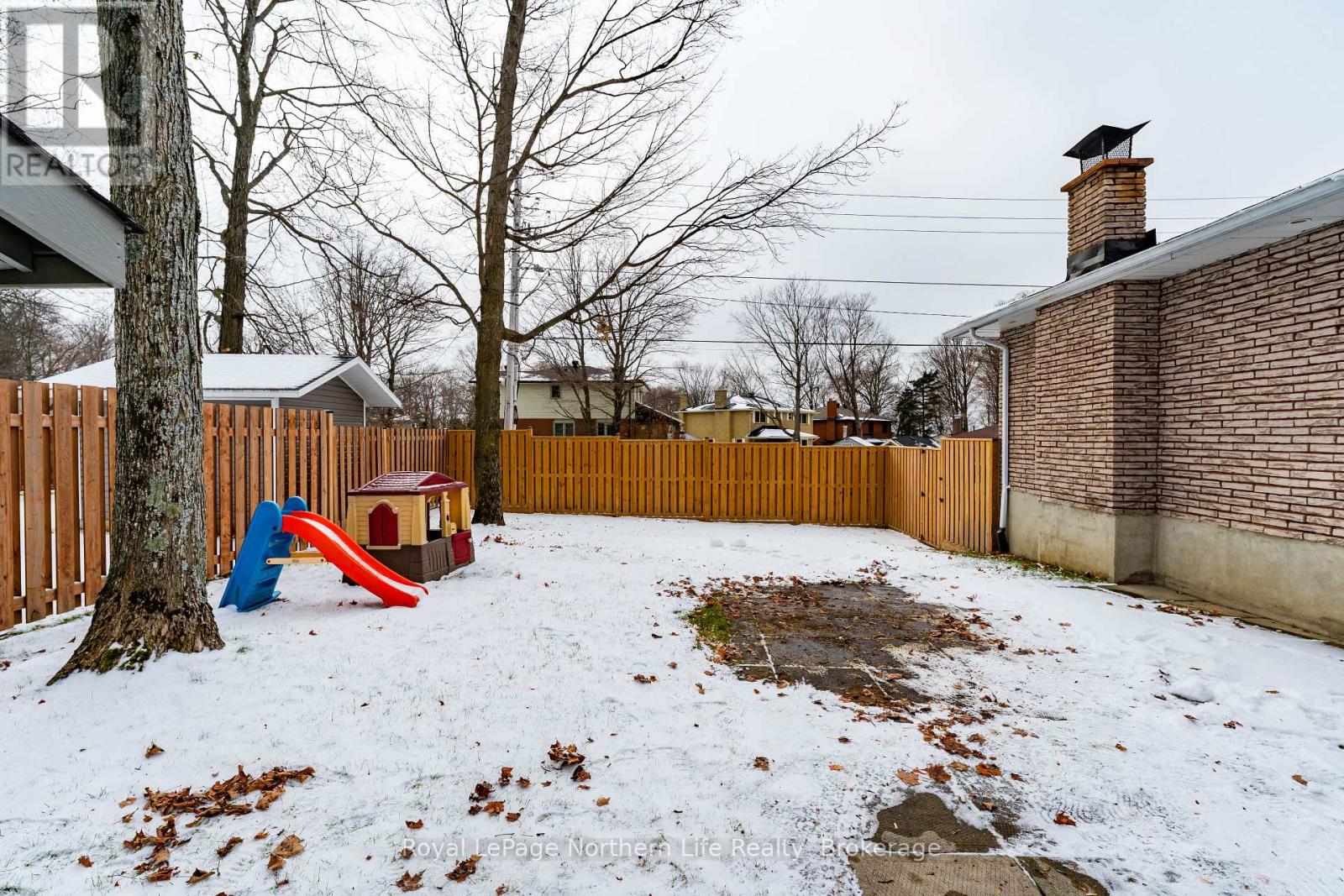 310 Surrey Drive, North Bay, Ontario  P1C 1E3 - Photo 33 - X12562208