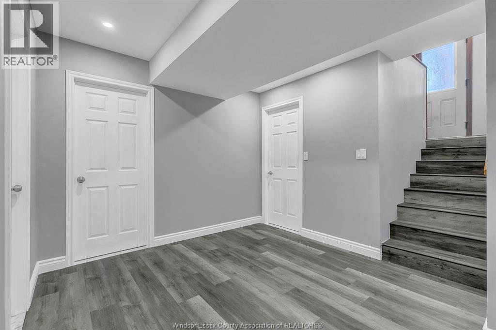 405 River Avenue, Lasalle, Ontario  N9J 1A1 - Photo 13 - 25029241