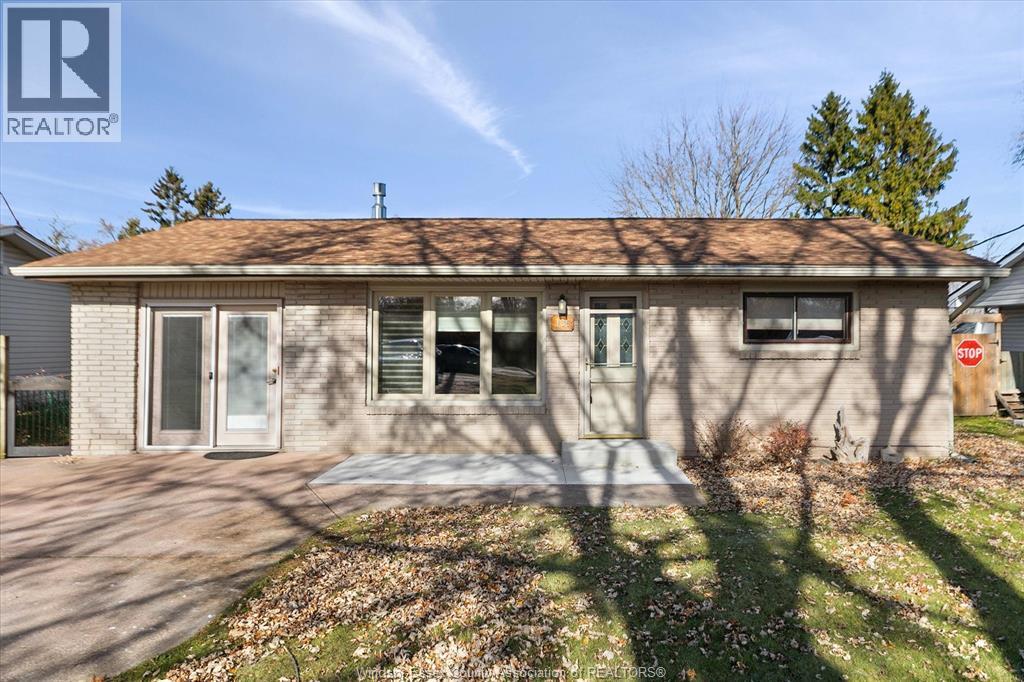 MLS# 25029240: 136 MCLEOD, Amherstburg, Canada