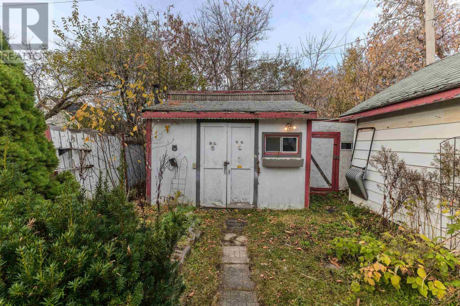 337 North St, Sault Ste. Marie, Ontario  P6B 2A7 - Photo 32 - SM253145