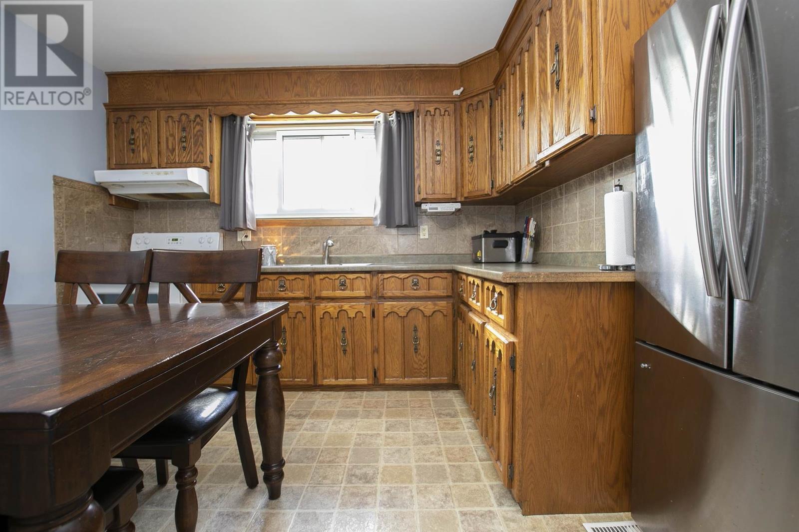 26 Digby Cres, Sault Ste. Marie, Ontario  P6C 2R7 - Photo 19 - SM253264