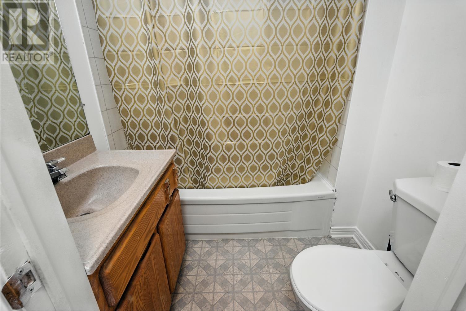 191 Pim St, Sault Ste. Marie, Ontario  P6A 3H1 - Photo 22 - SM253260