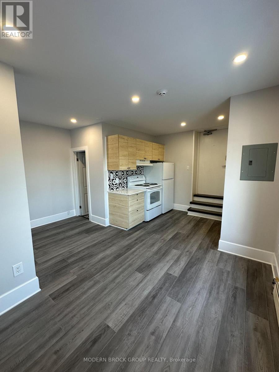 2 - 4 Water Water Street, North Grenville, Ontario  K0G 1J0 - Photo 6 - X12562360