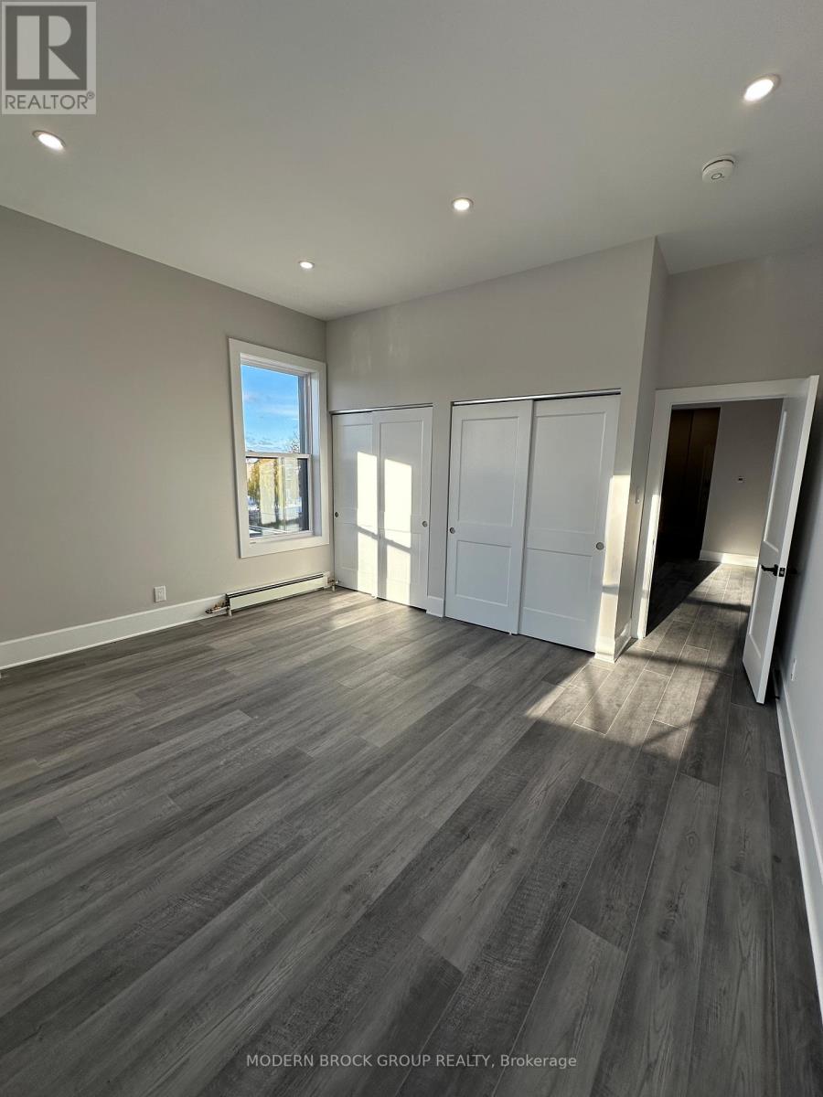 4 - 4 Water Street, North Grenville, Ontario  K0J 1J0 - Photo 10 - X12562362