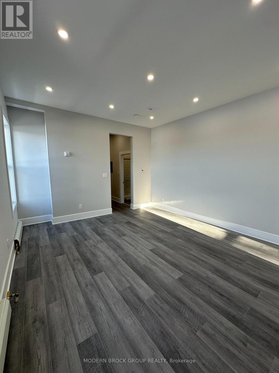 4 - 4 Water Street, North Grenville, Ontario  K0J 1J0 - Photo 7 - X12562362