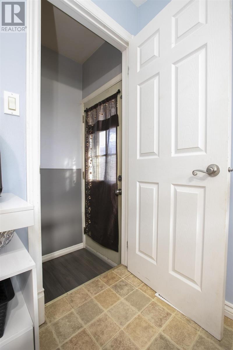 26 Digby Cres, Sault Ste. Marie, Ontario  P6C 2R7 - Photo 33 - SM253264