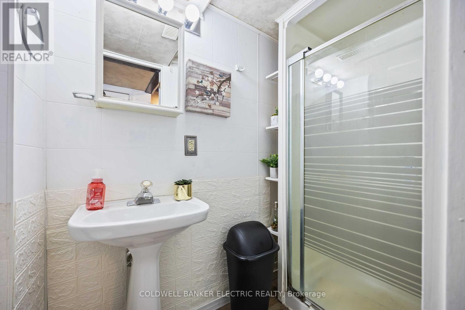 900 Southridge Street, Oshawa, Ontario  L1H 8A5 - Photo 27 - E12562166