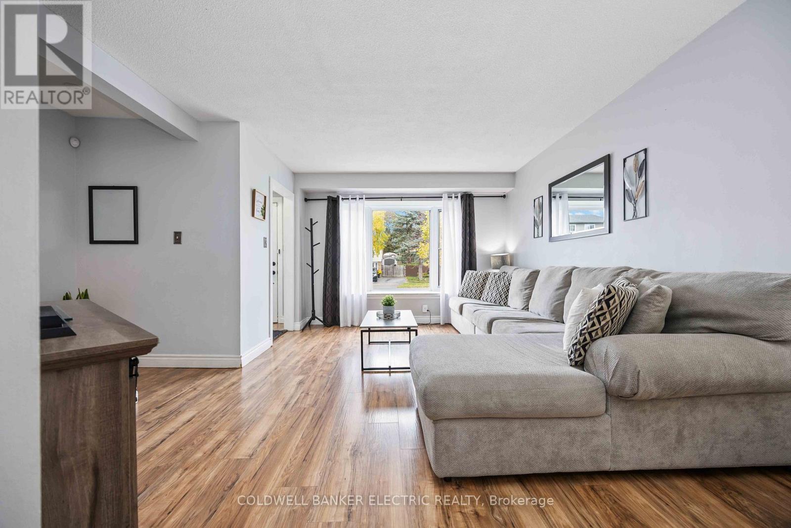 900 Southridge Street, Oshawa, Ontario  L1H 8A5 - Photo 7 - E12562166