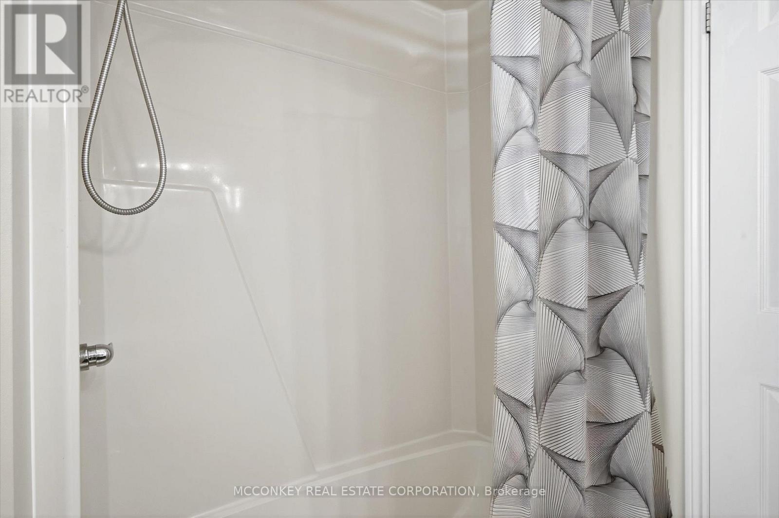 1216 Hilliard Street, Peterborough, Ontario  K9H 7H9 - Photo 16 - X12562302