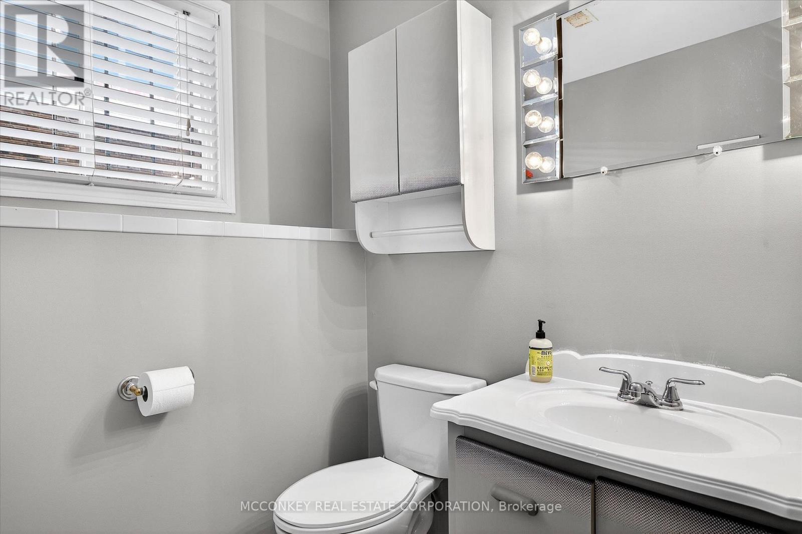 1216 Hilliard Street, Peterborough (Northcrest Ward 5), Ontario  K9H 7H9 - Photo 24 - X12562302