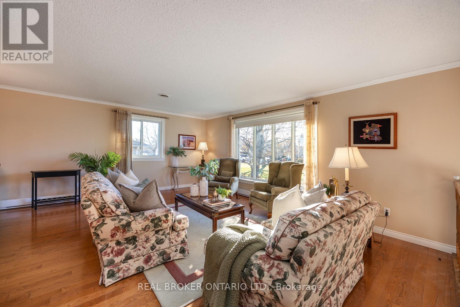 307 The Captain's Corner, Kawartha Lakes, Ontario  K0M 1A0 - Photo 18 - X12562404