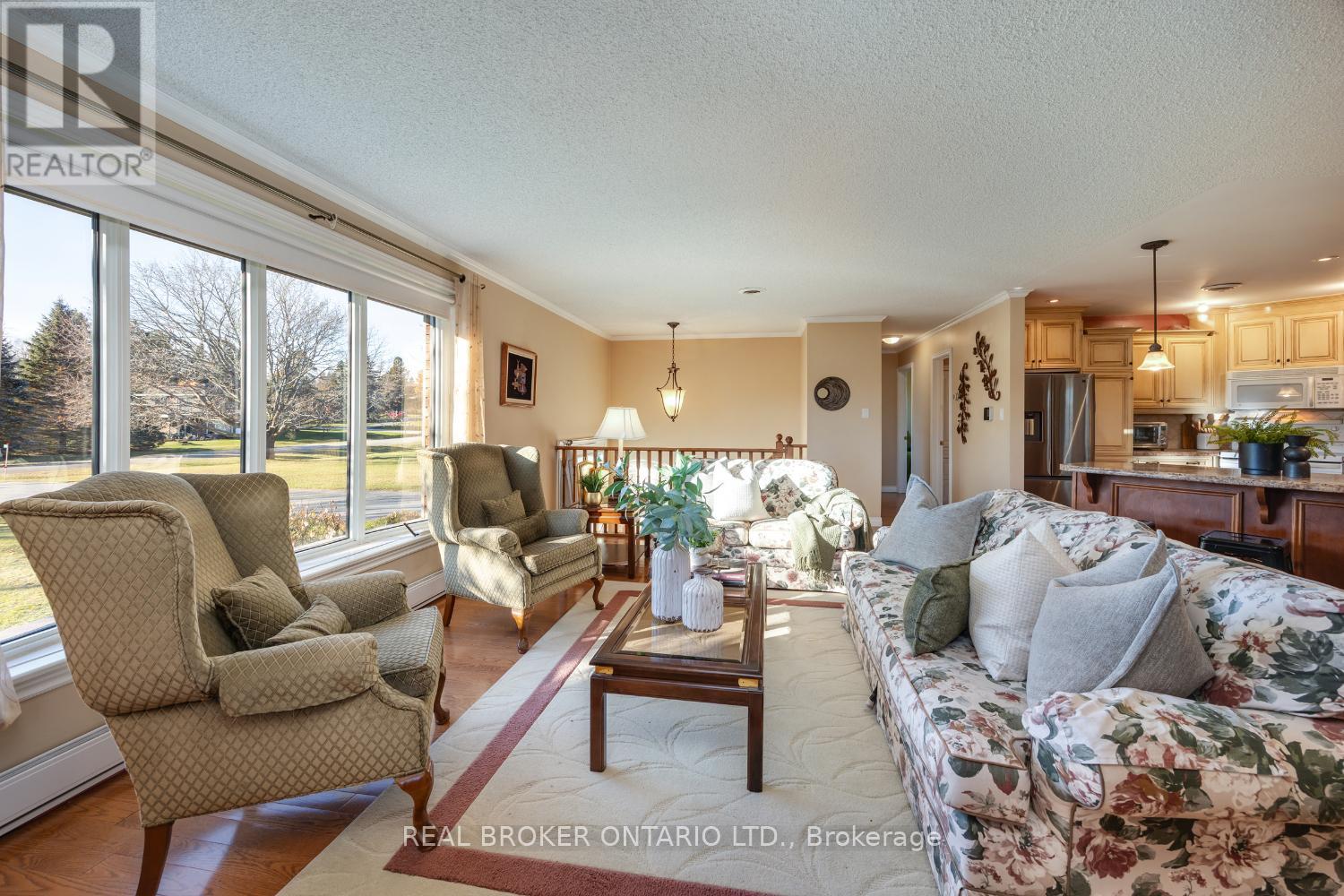 307 The Captain's Corner, Kawartha Lakes, Ontario  K0M 1A0 - Photo 20 - X12562404