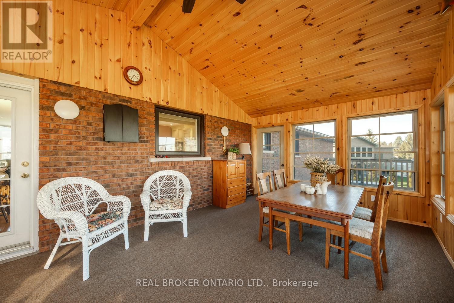 307 The Captain's Corner, Kawartha Lakes, Ontario  K0M 1A0 - Photo 25 - X12562404