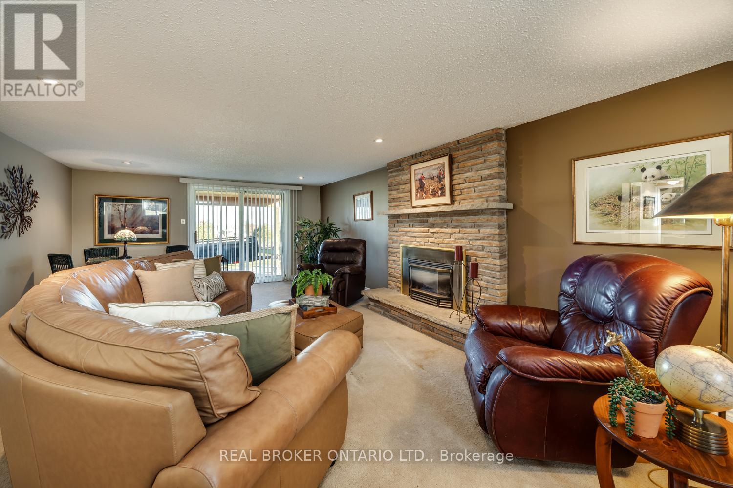 307 The Captain's Corner, Kawartha Lakes, Ontario  K0M 1A0 - Photo 31 - X12562404