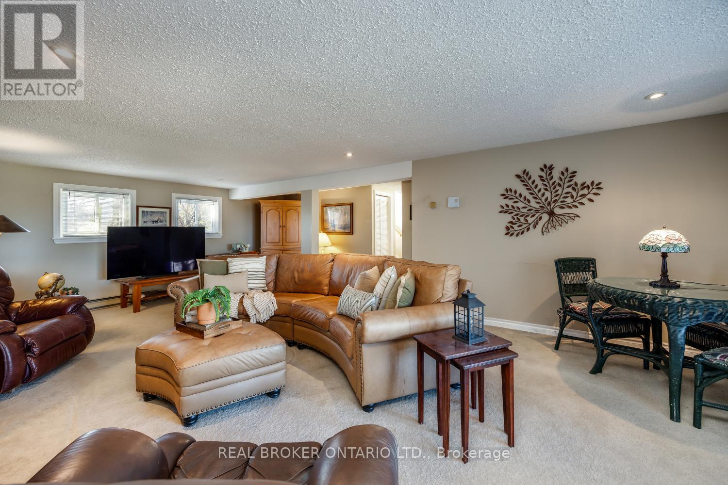 307 The Captain's Corner, Kawartha Lakes, Ontario  K0M 1A0 - Photo 33 - X12562404