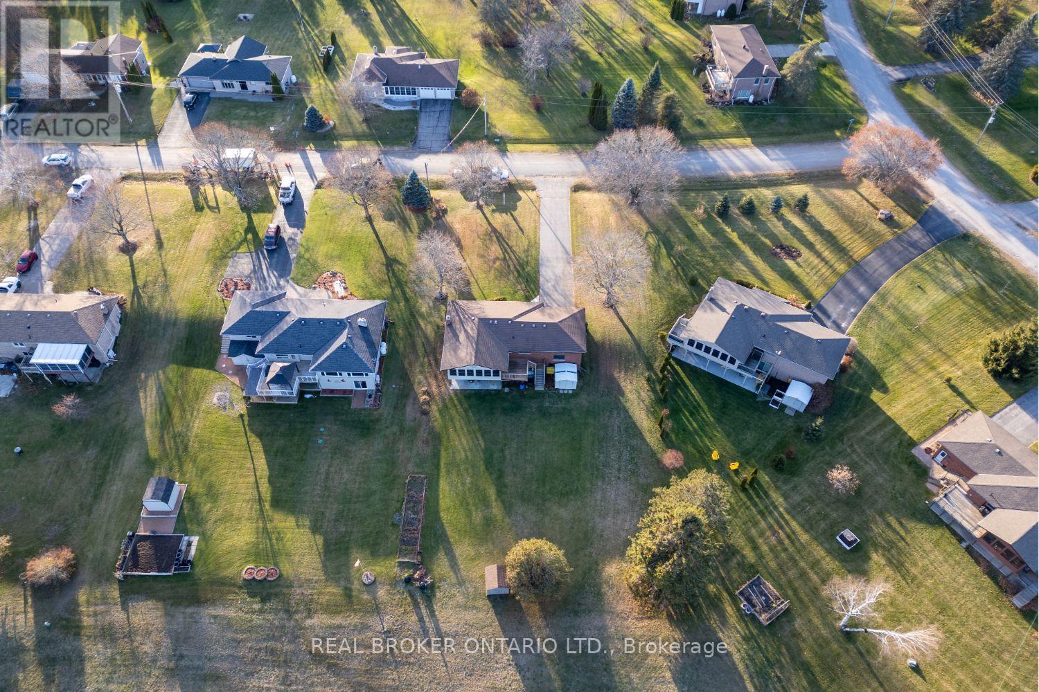 307 The Captain's Corner, Kawartha Lakes, Ontario  K0M 1A0 - Photo 36 - X12562404