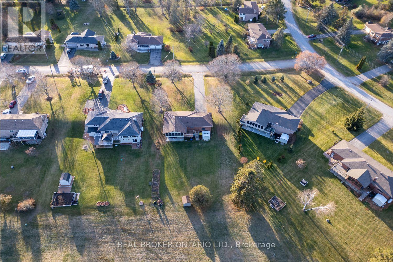 307 The Captain's Corner, Kawartha Lakes, Ontario  K0M 1A0 - Photo 38 - X12562404