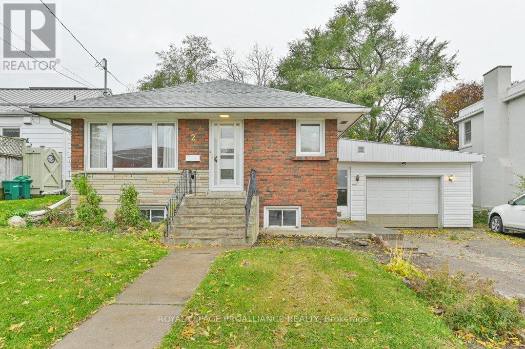 2 Bettes Street, Belleville, Ontario  K8N 3N3 - Photo 2 - X12562418