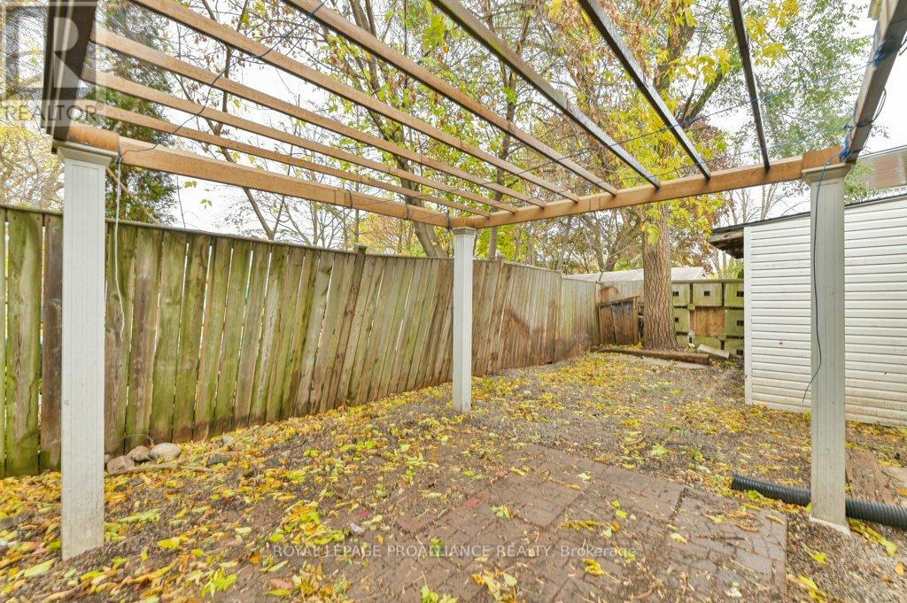 2 Bettes Street, Belleville, Ontario  K8N 3N3 - Photo 28 - X12562418