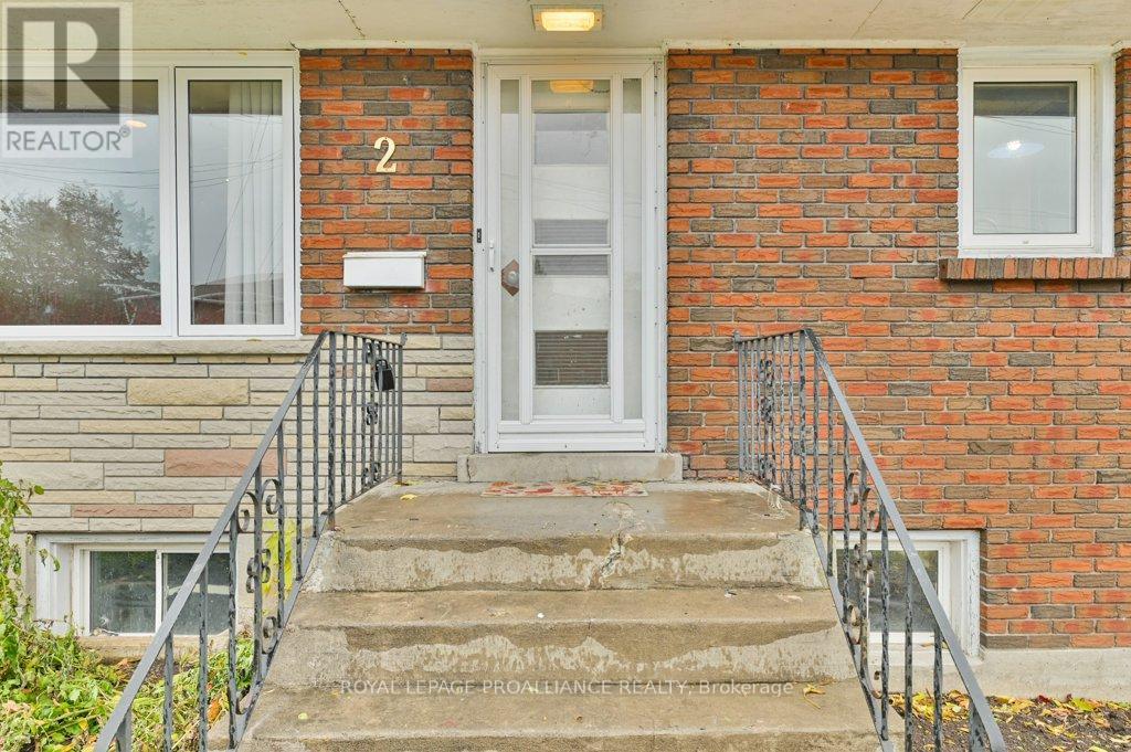 2 Bettes Street, Belleville, Ontario  K8N 3N3 - Photo 5 - X12562418