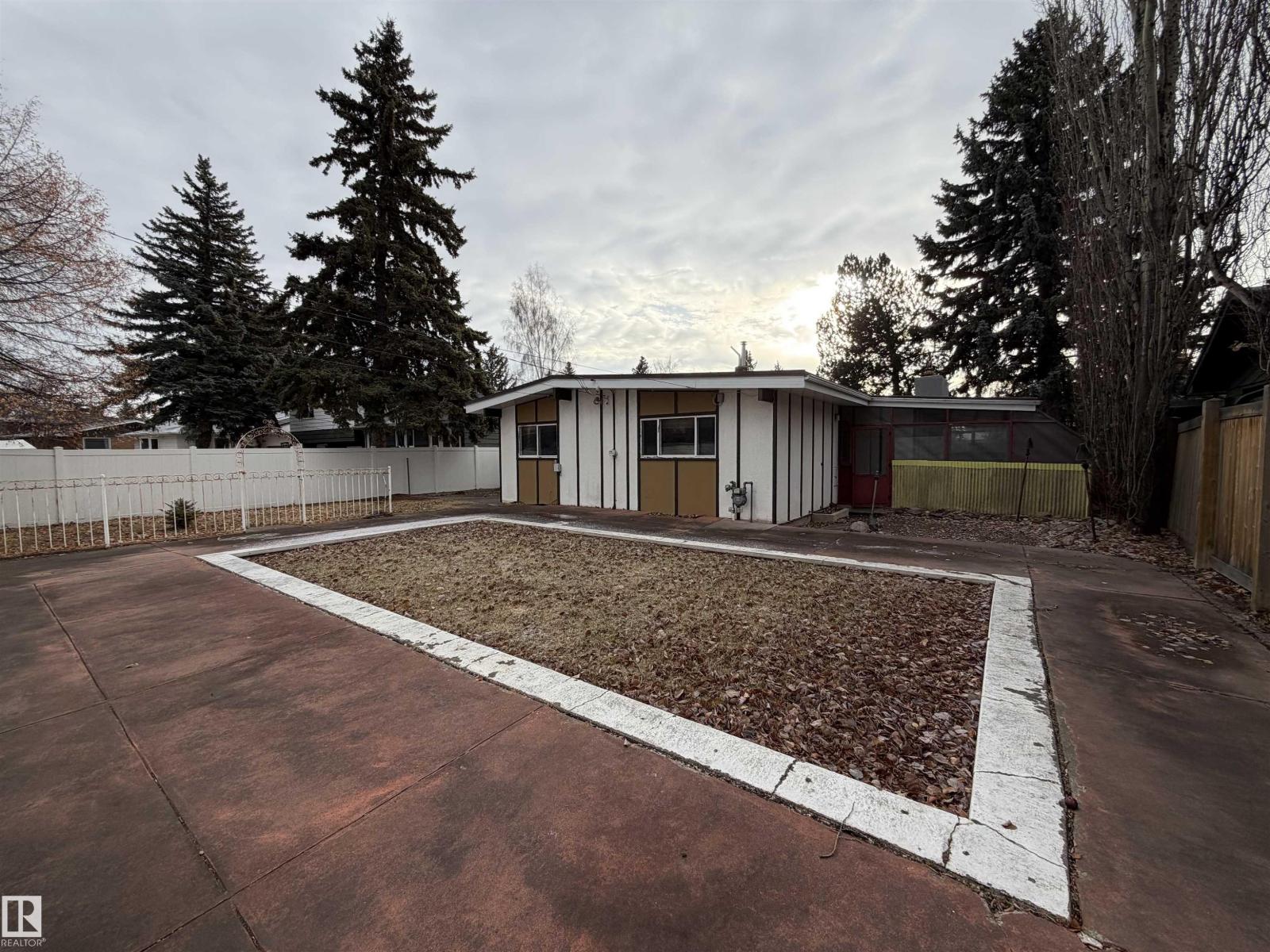 15416 75 Av Nw, Edmonton, Alberta  T5R 2Z1 - Photo 65 - E4466046